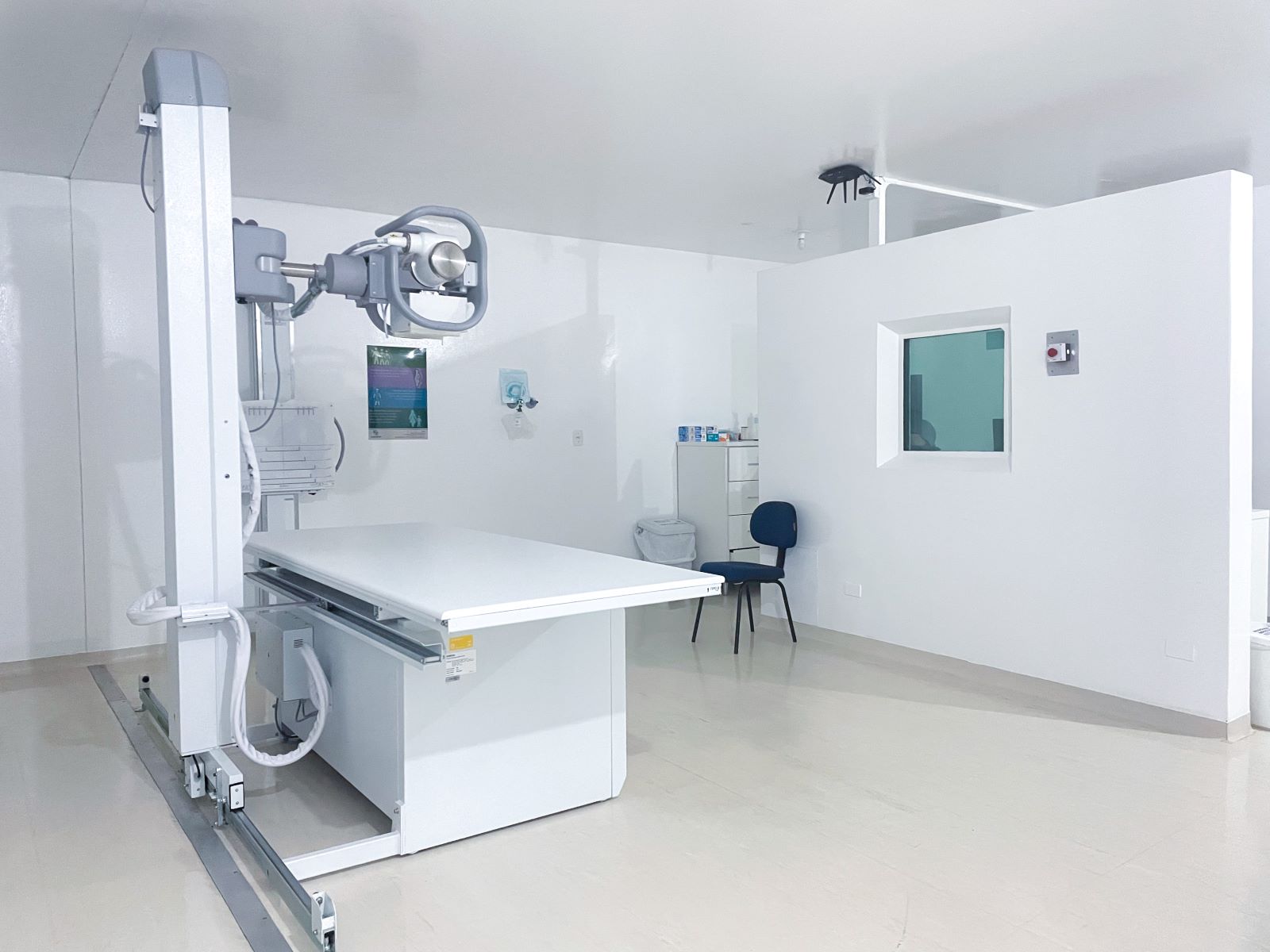IMG_7471_sala_raios-x_HRO.jpg