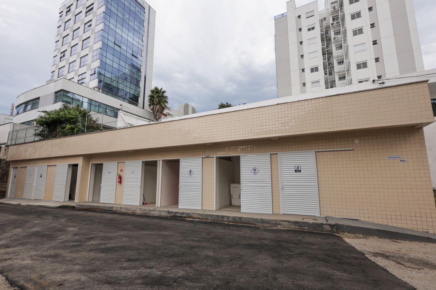 abrigo de resíduos finalizado