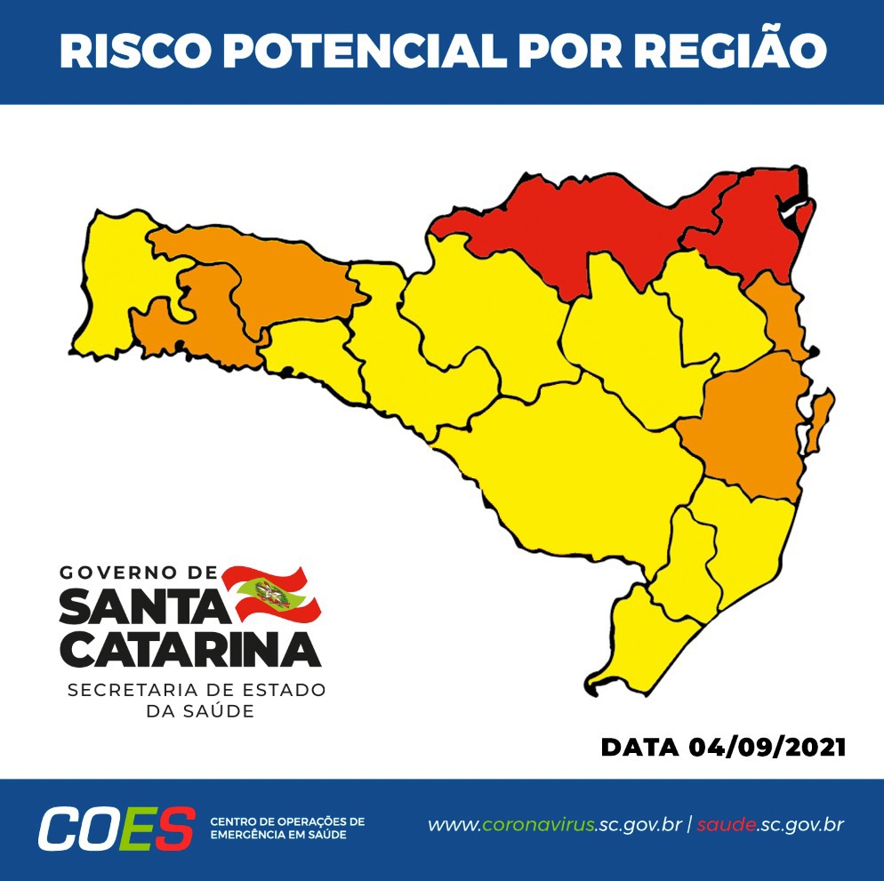 Matriz com mapa de Santa Catarina com regiões em laranja, amarelo e vermelho.