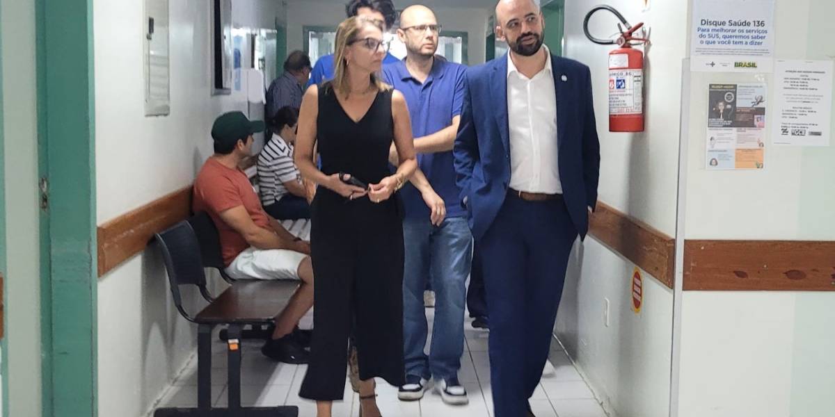 Saúde em Obras: Secretário visita Hospital Celso Ramos e acompanha obras de revitalização