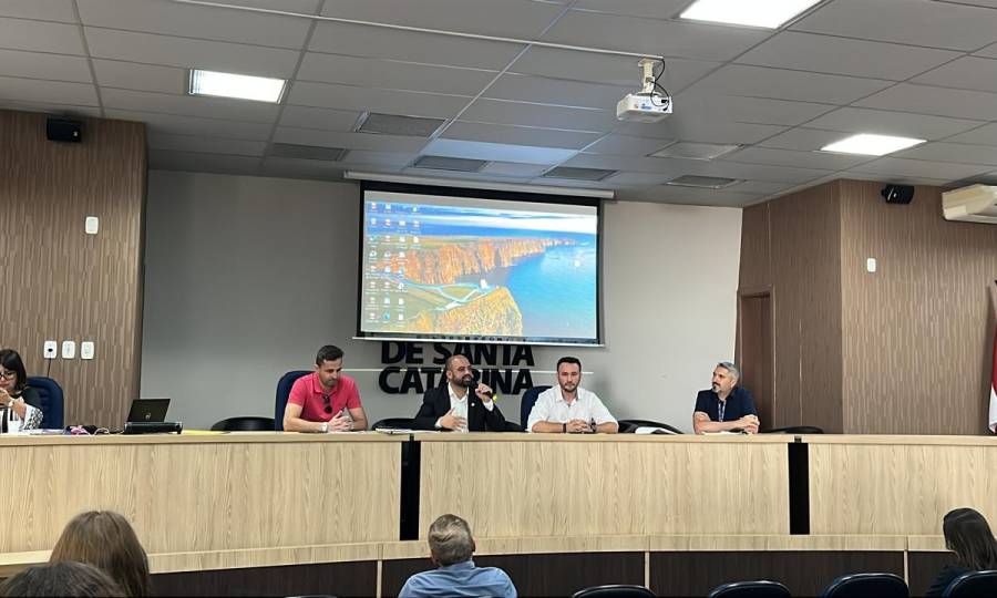 Secretário de Estado da Saúde participa da reunião da Comissão Intergestores Regional do Oeste