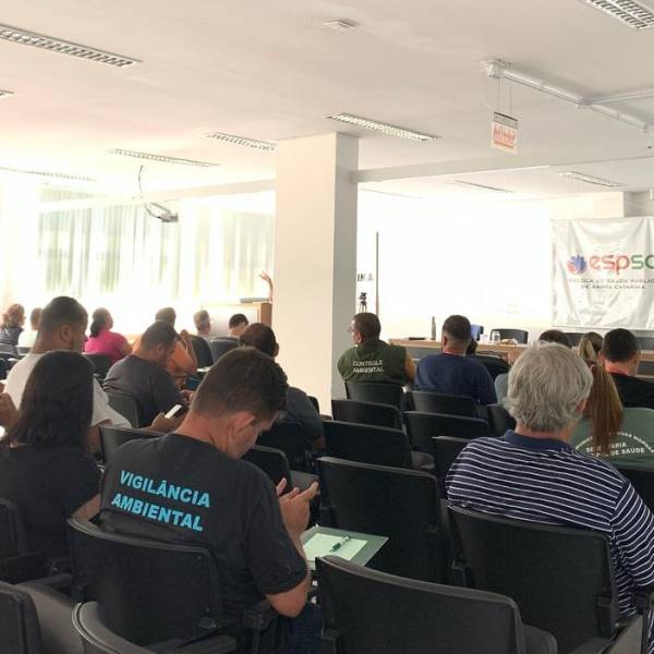 Profissionais recebem capacitação em Busca de Manejo de Escorpiões para segurança da população
