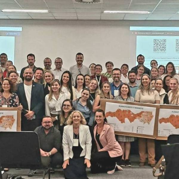 SES promove oficina do Planejamento Regional Integrado com foco na Rede Materno Infantil do Planalto Norte Nordeste