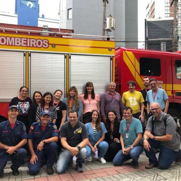 Servidores da Secretaria de Estado da Saúde participam de palestra educativa sobre prevenção a incêndios