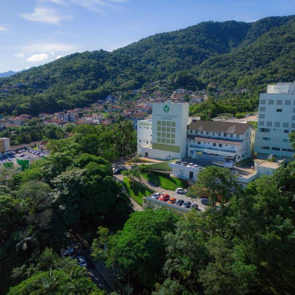 Estado habilita Hospital Jaraguá para realizar cirurgias de alta complexidade em ortopedia