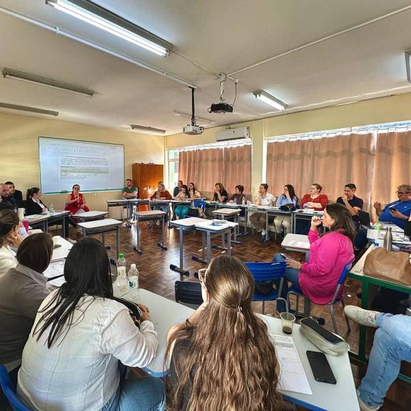 Saúde promove em Joaçaba oficina do Planejamento Regional Integrado com foco na Rede Materno Infantil de SC