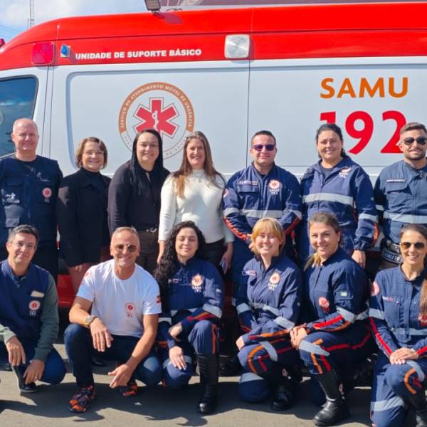 SAMU inaugura nova base e entrega nova ambulância em Três Barras