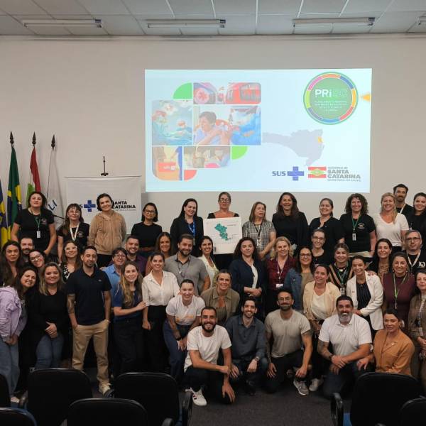Encontro Regional na Foz do Rio Itajaí fortalece a integração dos serviços de saúde materno-infantil