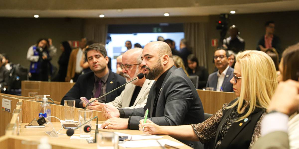 Secretário Diogo Demarchi participa da Assembleia do Conass e destaca avanços na saúde catarinense