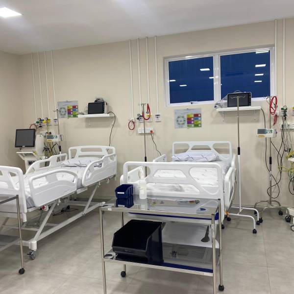 Santa Catarina abre mais 13 leitos de UTI para atender casos respiratórios graves