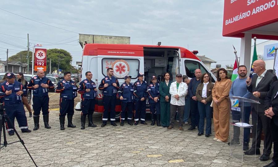Estado entrega nova ambulância do SAMU e avança com a implantação de nova base em Arroio do Silva