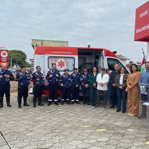 Estado entrega nova ambulância do SAMU e avança com a implantação de nova base em Arroio do Silva 