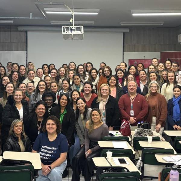Seminário de capacitação sobre estomias e epidermólise bolhosa reúne mais de 80 profissionais em Criciúma