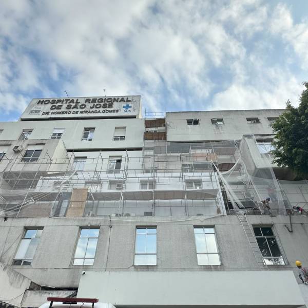 Saúde em Obras: Modernização do Hospital Regional de São José vai da fachada aos espaços internos