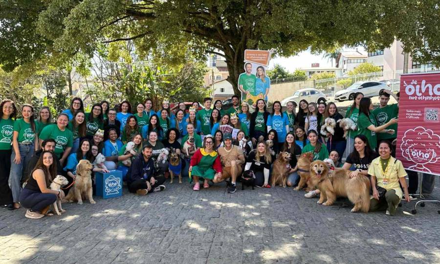 Setembro Dourado: Hospital Infantil Joana de Gusmão atende pacientes em ação para diagnóstico precoce de câncer ocular 