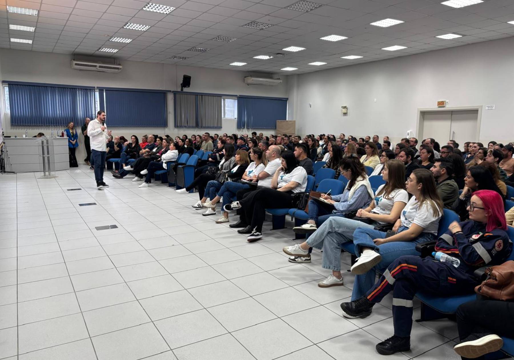 Setembro Amarelo: Saúde SC promove seminário sobre emergências psiquiátricas