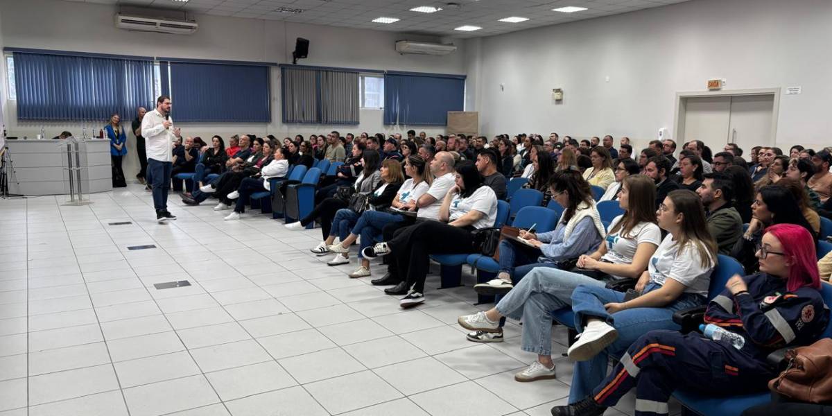 Setembro Amarelo: Saúde SC promove seminário sobre emergências psiquiátricas