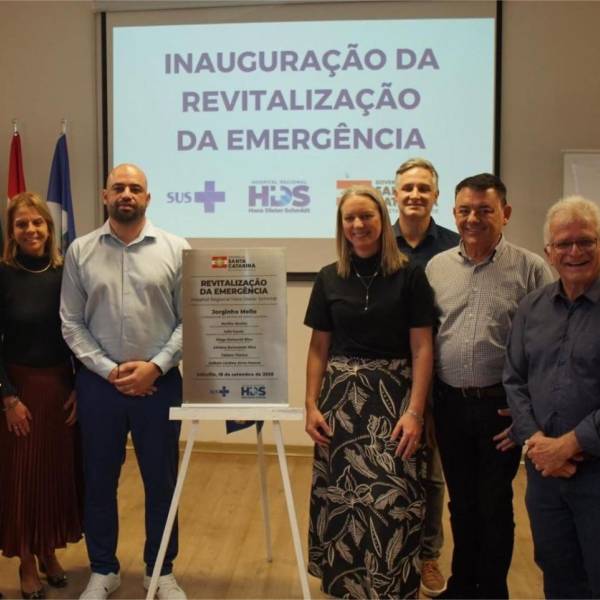 Governo do Estado inaugura revitalização da Emergência do Hospital Regional Hans Dieter Schmidt, em Joinville