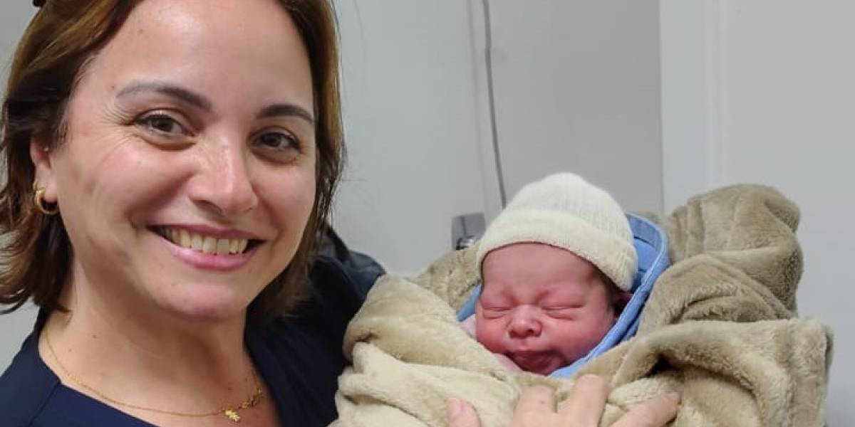 Parto inesperado no Hospital Governador Celso Ramos mobiliza profissionais de saúde e garante um final feliz
