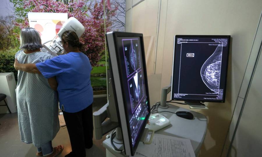 Outubro Rosa: Governo SC amplia iniciativas de prevenção e detecção do câncer de mama