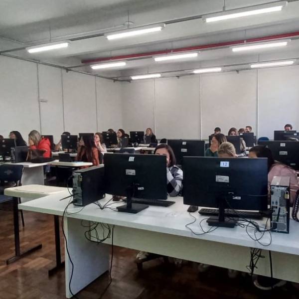 Oficina Regional sobre Segurança do Paciente reúne 150 participantes em Lages