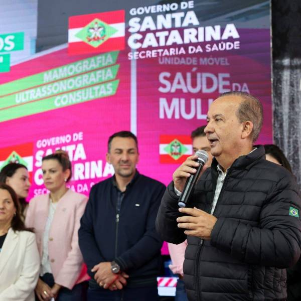 Outubro Rosa: governador Jorginho Mello lança carreta da Saúde da Mulher em Dionísio Cerqueira