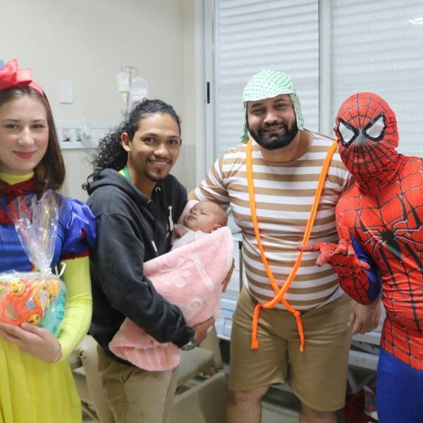 Em Joinville, pacientes do Hospital Infantil Jeser Amarante Faria ganham comemoração no Mês das Crianças