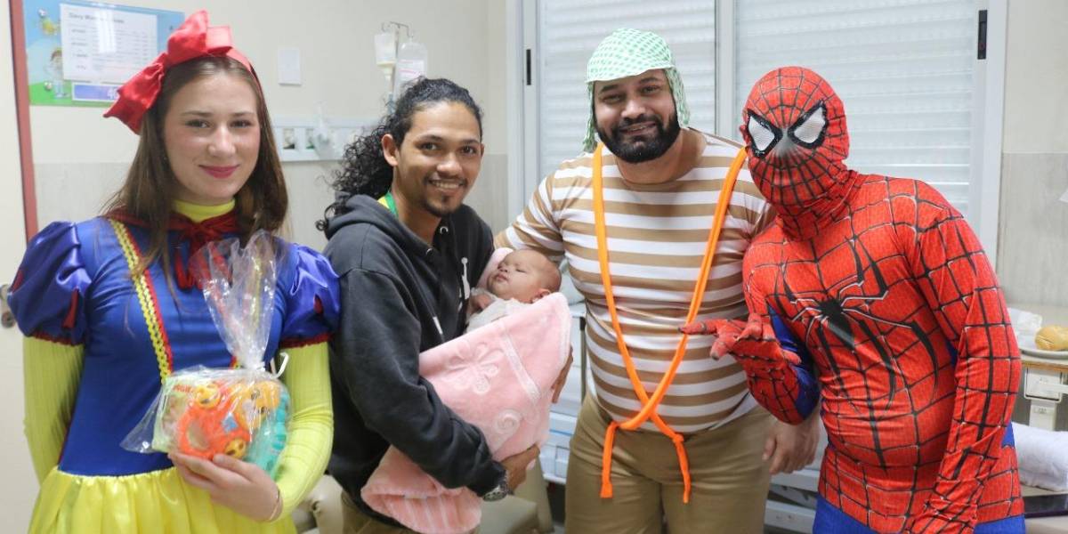 Em Joinville, pacientes do Hospital Infantil Jeser Amarante Faria ganham comemoração no Mês das Crianças