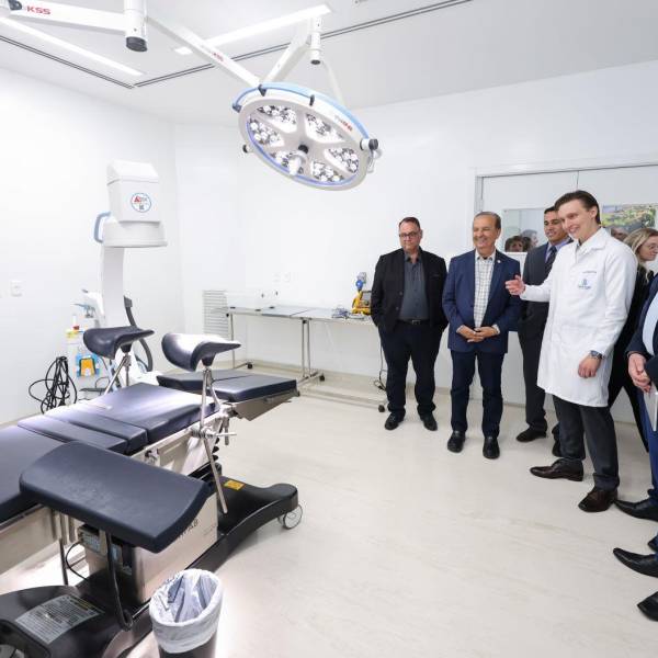 Com investimento do Estado, iniciam as atividades do primeiro hospital do Oeste exclusivo para cirurgias eletivas em Ponte Serrada