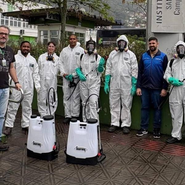 Dengue SC: Saúde realiza aplicação de inseticida no IFSC para controle do mosquito Aedes aegypti