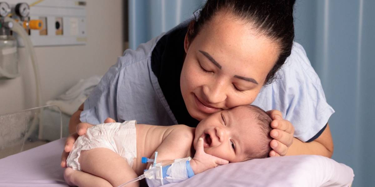 Hospital Infantil de Joinville realiza ensaio fotográfico em referência à prematuridade