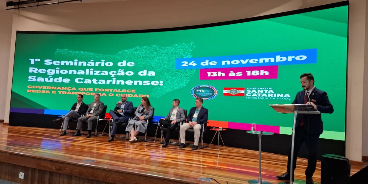Saúde SC realiza 1º Seminário de Regionalização da Saúde com foco em governança, redes e cuidado integrado