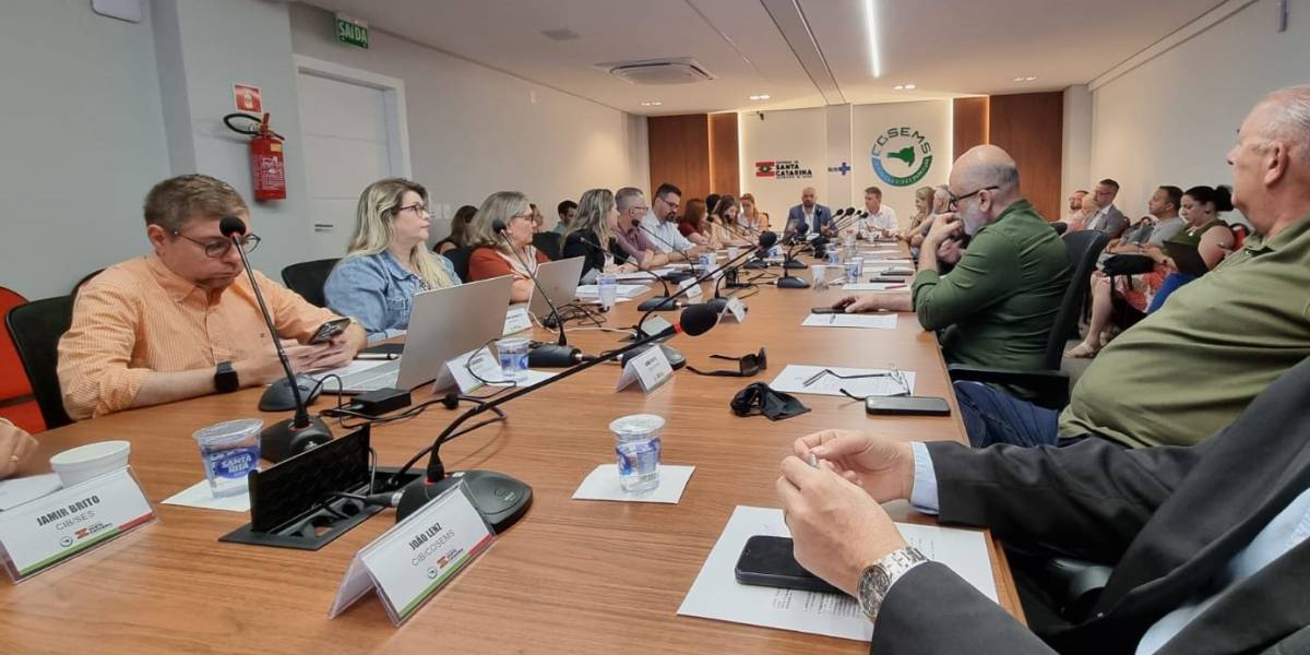 Saúde Estadual conduz última reunião da CIB de 2025 com avanços na expansão de serviços