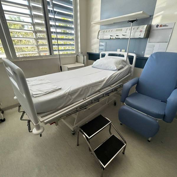 Em Joinville, Hospital Hans Dieter Schmidt recebe 100 novas poltronas e melhora acolhimento a pacientes e acompanhantes