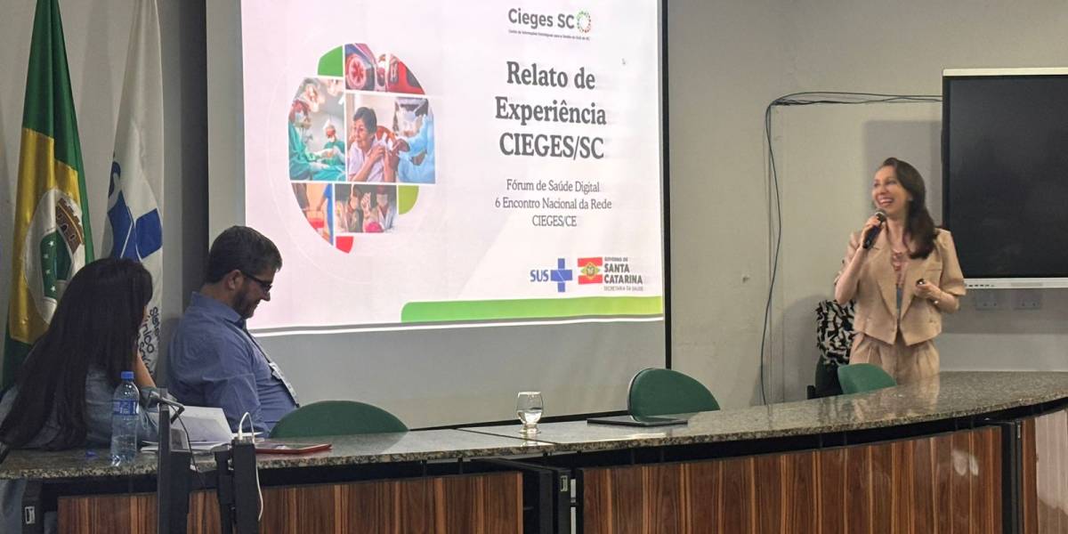 Santa Catarina apresenta avanços em inteligência estratégica de saúde em encontro nacional no Ceará