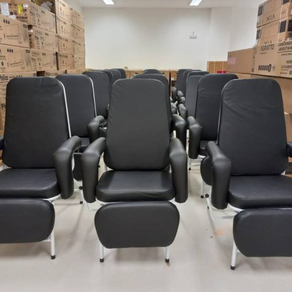 Com 130 poltronas novas, Hospital e Maternidade Tereza Ramos reforça assistência prestada em Lages