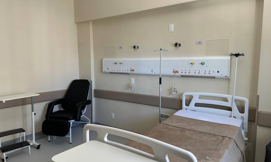 Hospitais de Florianópolis ganham novas mobílias para melhorar o atendimento à população