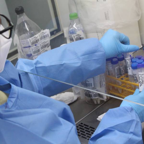 LACEN realiza mais de 1,1 milhão de análises com redução no tempo de entrega de laudos