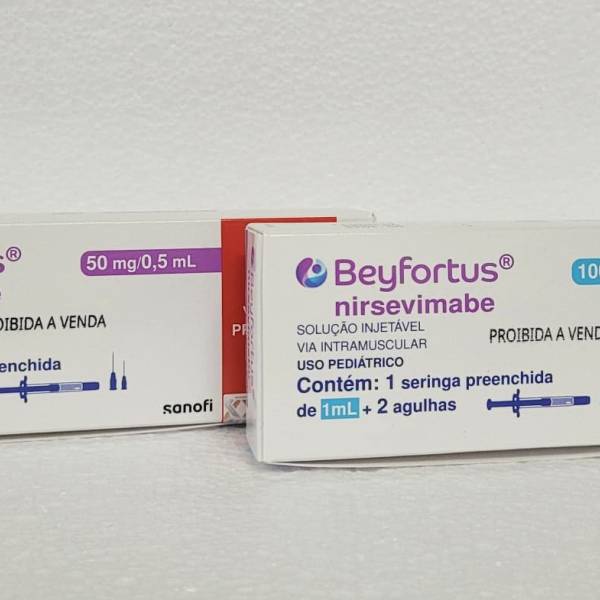 Santa Catarina recebe primeiro lote do anticorpo contra o Vírus sincicial respiratório (VSR)