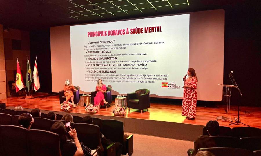 Secretária Adjunta destaca saúde mental e sustentabilidade na carreira feminina em evento alusivo ao Dia Internacional da Mulher