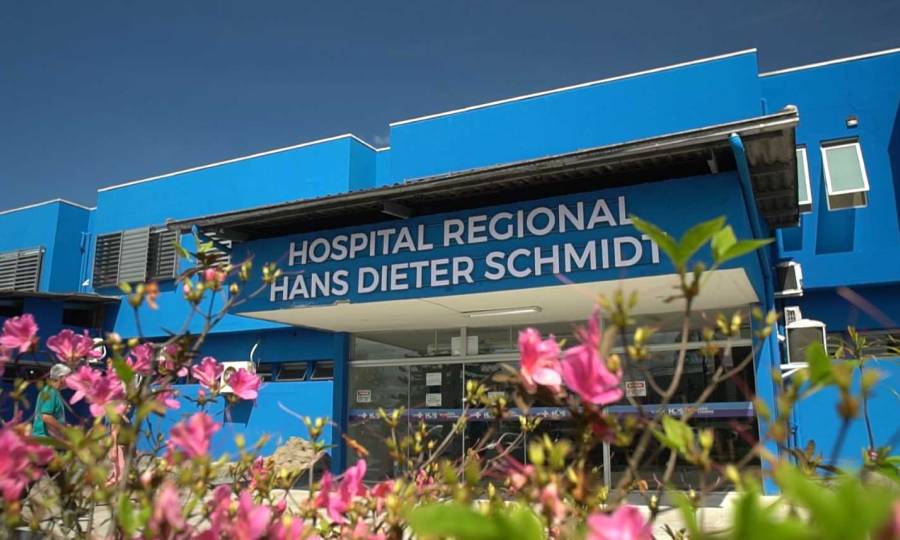 Em Joinville, Hospital Regional Hans Dieter Schmidt celebra 42  anos de serviços e investimentos na saúde pública