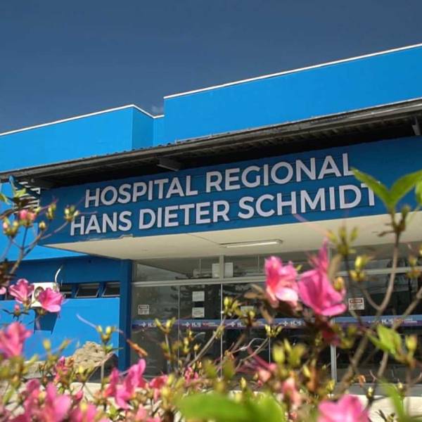 Em Joinville, Hospital Regional Hans Dieter Schmidt celebra 42  anos de serviços e investimentos na saúde pública