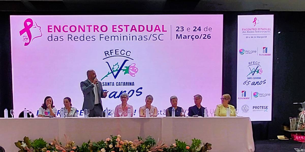 Saúde SC destaca avanços na oncologia durante o Encontro Estadual das Redes Femininas de Combate ao Câncer