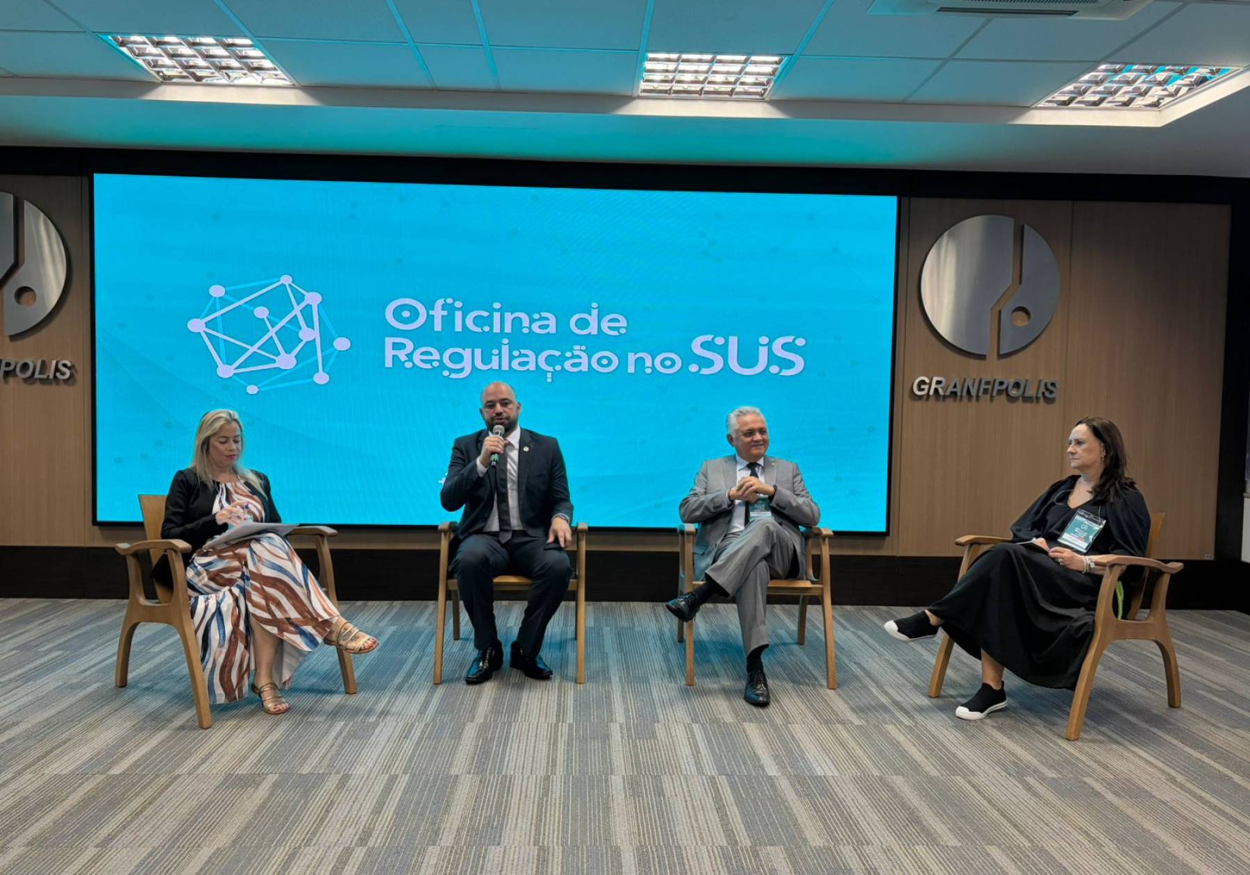 Santa Catarina recebe oficina do Conass para discutir melhorias do acesso aos serviços de saúde com estados da região Sul