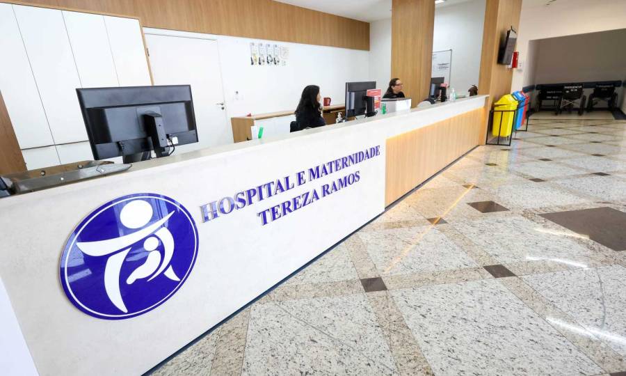 Hospital Tereza Ramos celebra o Mês da Higiene das Mãos com inovação criada por servidoras em Lages
