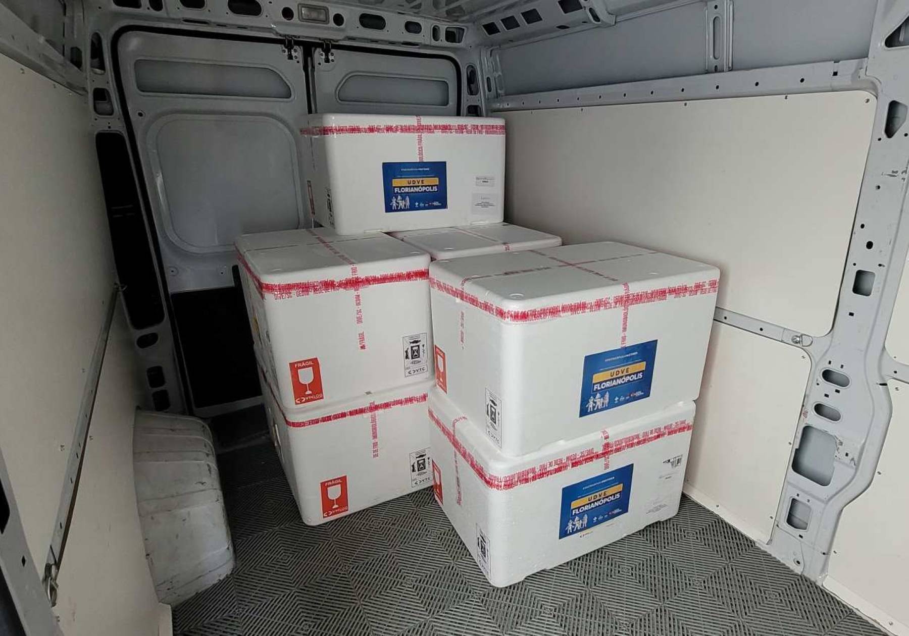 Com mais de 2 milhões de doses, Santa Catarina inicia nova distribuição da vacina contra a influenza
