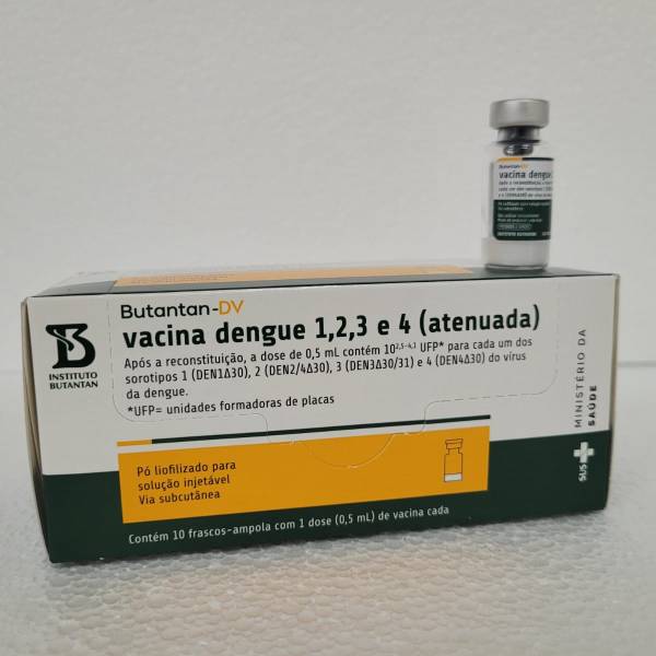 Saúde SC acompanha suspensão temporária da vacinação contra a dengue com imunizante do Butantan