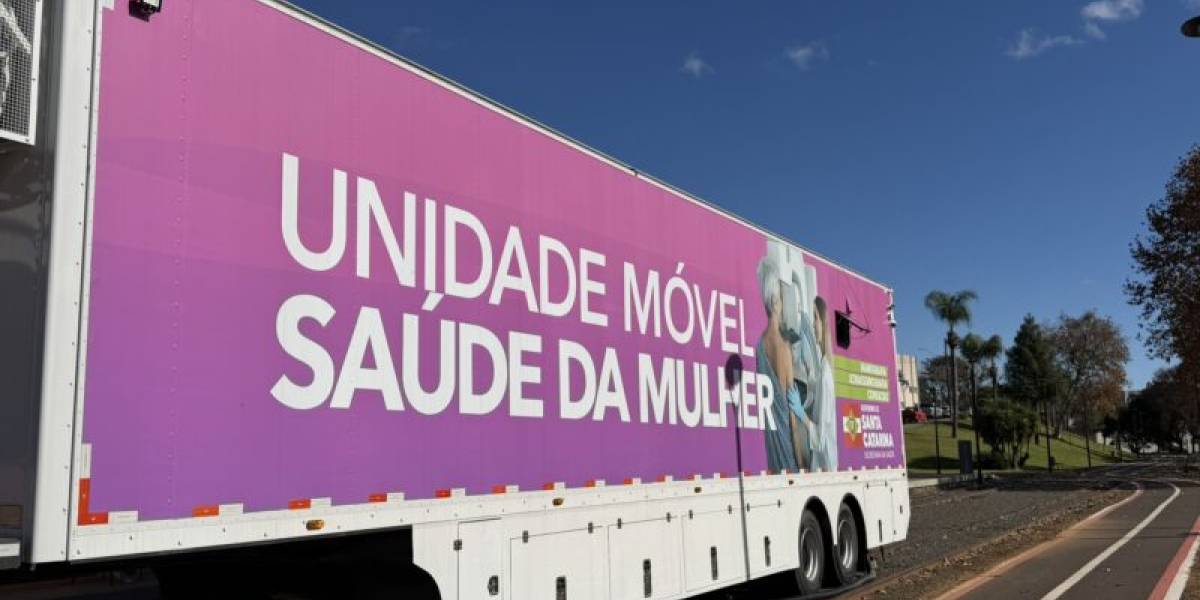 Em Caçador, Carreta da Saúde da Mulher realiza exames em pacientes da região