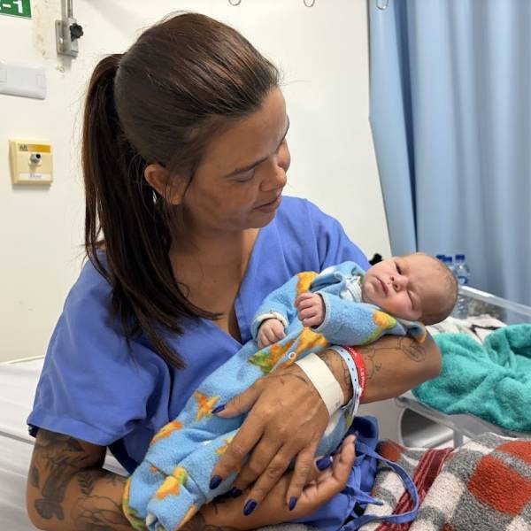 Mulher descobre gravidez minutos antes do parto no Hospital Regional Ruth Cardoso em Balneário Camboriú
