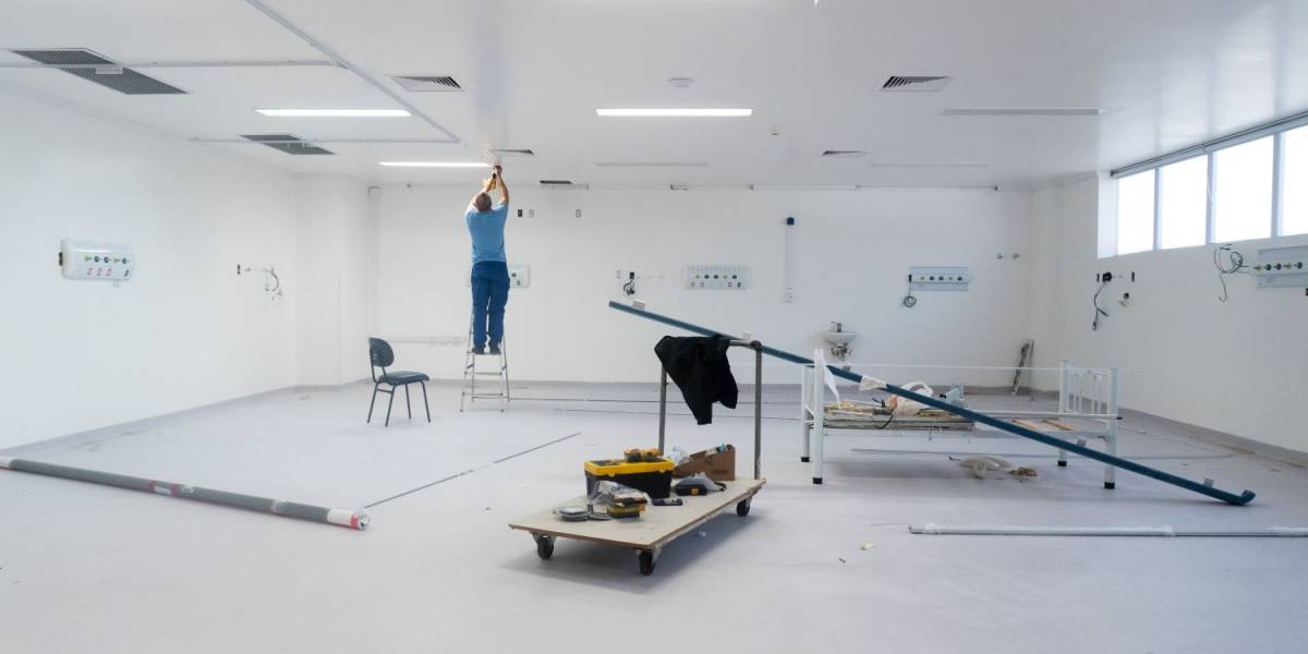 Saúde em Obras: nova UTI adulto do Hospital Regional do Oeste, em Chapecó, entra na fase final